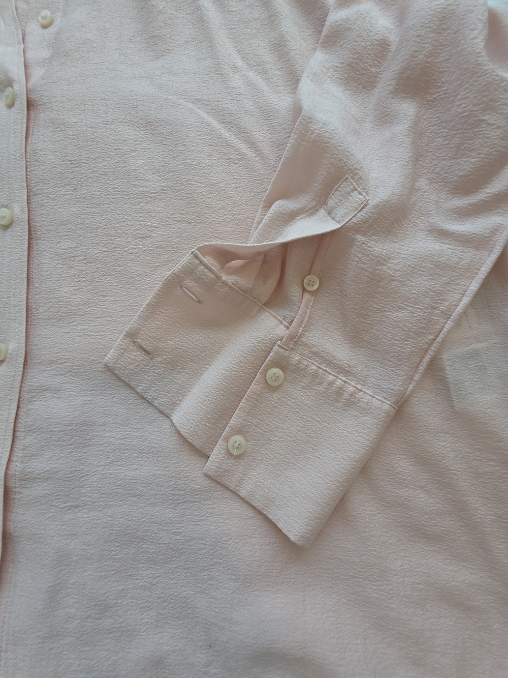 H&M Pale Pink Button-Down Shirt. Size XXL - Picture 4 of 6